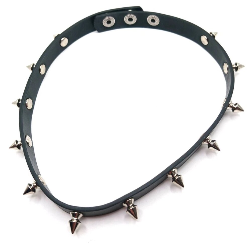 Gothic Spiked Choker-Necklace Vegan Leather-Black